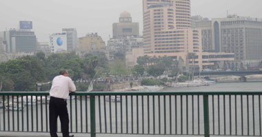 موجة من الطقس السيئ تضرب سماء القاهرة