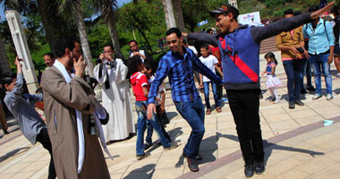 "حديقة الأزهر": 35 كاميرا مراقبة و8 كلاب و120 فرد أمن لتأمينها