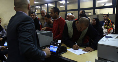 1700 توكيل لـ "السيسى" مقابل 55 لـ"صباحى" بالسويس