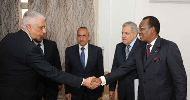 اليوم.. محلب يبحث مع نظيره التشادى التعاون فى مجالى الزراعة والبترول