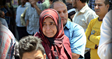 وقفة احتجاجية لأصحاب العقارات المخالفة أمام قصر القبة الجمهورى
