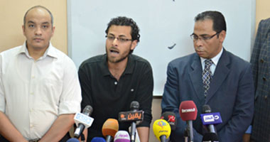 "6 إبريل الجبهة" تنظم غداً أولى فعاليات حملة "ضدك" فى شوارع القاهرة 
