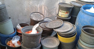 ضبط 145 طن مواد غذائية منتهية الصلاحية بالبحيرة