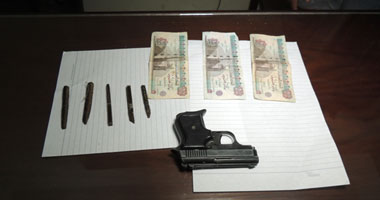 مدرس وراء سرقة طبنجة من خزينة مقاول في المنيا