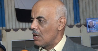 مفرقعات سوهاج تفكك جسما غريبا خلف قسم طهطا تبين أنه زجاجات برفان فارغة