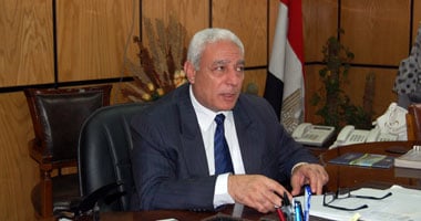 "دينية البرلمان" تطالب وزارة الأوقاف بسد العجز في عدد أئمة وعمال المساجد 