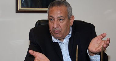 "دكان شحاتة" فى نقابة المحامين احتفالا بالثورة