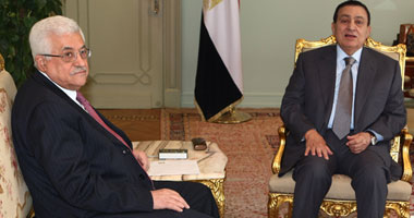 مبارك وأبومازن يبحثان الأفكار الأمريكية للمفاوضات