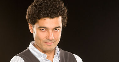 خالد النبوى يجرى تحليل DNA لشكه فى نسب ابنته بمسلسل "مريم"