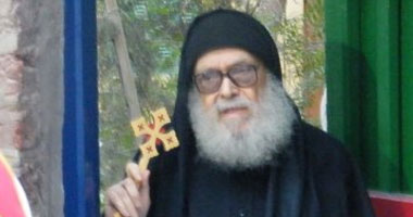 وفاة عميد الأساقفة الأنبا ميخائيل بأسيوط بعد صراع مع المرض
