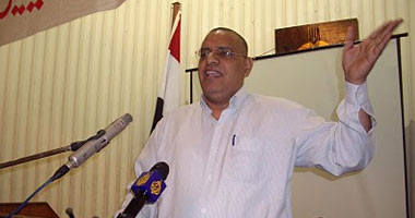صاحب دعوى الحد الأدنى للأجور يهدد بالإضراب عن الطعام