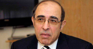 "الكسب" يستجوب إبراهيم كامل حول ثروة مبارك