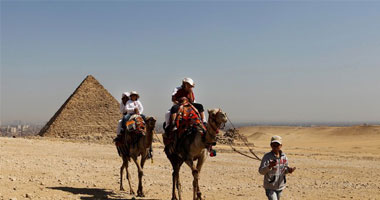 تقرير بلتون يتوقع تحسن أداء مصادر النقد الأجنبى مع تعافى السياحة