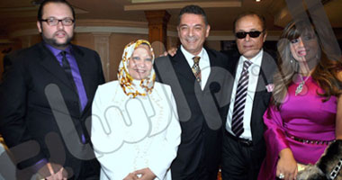 محمود حميدة يحتفل بزفاف نجلته