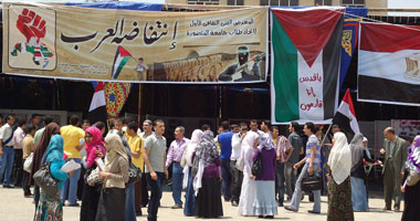 "انتفاضة العرب" فى معرض مصور بجامعة المنصورة