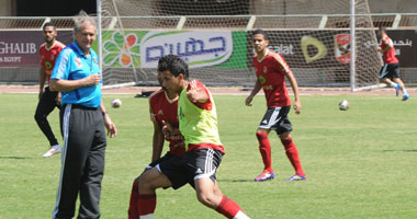 جوزيه يختار تريزيجيه بديلا لغالى فى مواجهة إسبانيول