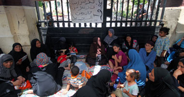 إخلاء مقر محافظة القاهرة من الموظفين خوفًا من اقتحام أهالى الدويقة