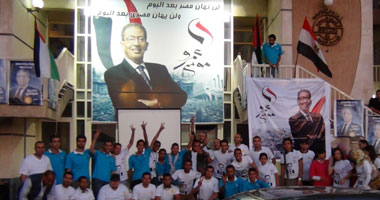 حملة عمرو موسى تحرر محضرا جديدا ضد حملة مرسى بعد الاعتداء عليهم