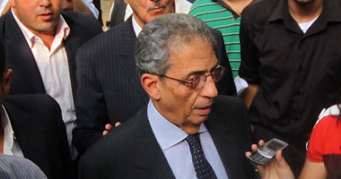 فوزى يعلن تنازله الشعبى لصالح عمرو موسى، ويؤكد: هو دبلوماسى وأنا خبرة فى فن إدارة البشر.. وموسى يرد: أشكرك وأتعهد بأن تكون ضمن مستشارى الرئيس.. والمرشح الرئاسى للعمدة: قابلت كيرى فى النور وأمام الشعب