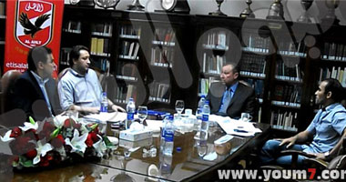 الخطيب يجتمع بالبدرى.. و"البنك" يُعيد جوزيه للأهلى