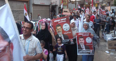 مسيرة لدعم محمد مرسى من مسجد الرحمة بالهرم