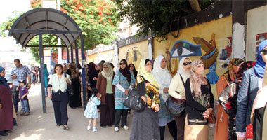 إقبال متزايد خلال الساعة الأخيرة بلجان البحر الأحمر 