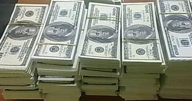 الدولار يسجل 691 قرشًا فى تعاملات الخميس