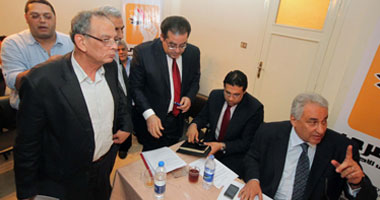 القوى السياسية تتفق على وثيقة تتضمن مدنية الدولة والإسلام المصدر الرئيسى للتشريع