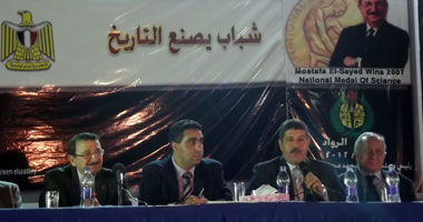 مصطفى السيد: القوات المسلحة قادرة على النهوض بمصر اقتصادياً 