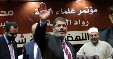 "مرسى": مشروع الأزهر مستهدف.. ويجب تعريف الناس بـ"الشريعة"