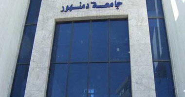 طالبات وطلاب فوه يطالبون محافظ كفر الشيخ بتوفير وسائل نقل لكلياتهم بدمنهور