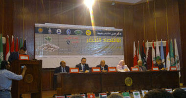 بدء فعاليات المؤتمر العربى البيئى الثانى عشر بالغردقة