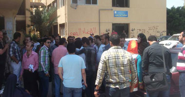 إضراب عمال شركة أكمى بالمنوفية للمطالبة برفع الأجور 