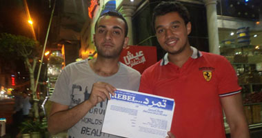 مجهولون يعتدون على عضو بحملة تمرد بالسويس لمنعه من جمع التوقيعات