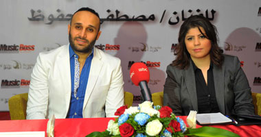 بالصور.. مصطفى محفوظ يعلن تفاصيل ألبومه فى البحرين