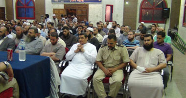 "متحدث الضباط الملتحين بالمنوفية" يستنكر موقف الإسلاميين وصمتهم 