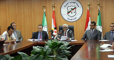 هيئة التحكيم الدولية تقضى لصالح مصر فى قضية منازعات تتخطى 5مليارات جنيه..رئيس الهيئة:الحكم إنقاذ لسمعة البلاد بالخارج..وغير مختصين بمتابعة ملف الأموال المهربة للخارج..وأزمة سد النهضة تخضع لحلول سياسية