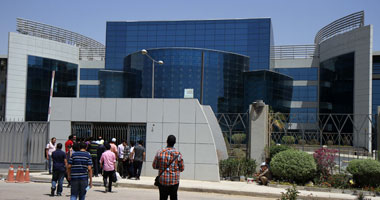 رئيس جامعة النيل: خسرنا الدعم أثناء الأزمة ونطالب الطلاب بالتبرع