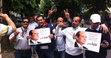 بالصور.. رئيس جمعية المصريين بإيطاليا: السيسى يكتسح حتى الآن