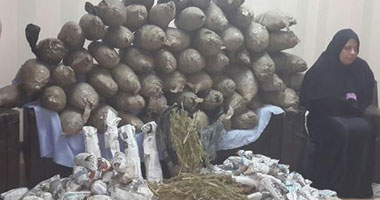 تجديد حبس "ربة منزل" 15 يوما ضبط بمنزلها ربع طن بانجو بطوخ