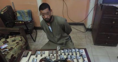 القبض على أحد تجار السلاح بمركز صدفا محافظة أسيوط