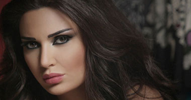 سيرين عبد النور تصور"سيرة حب" بميدان الإسماعيلية اليوم