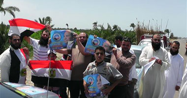 بالصور.. حزب النور ينظم مسيرة حاشدة لدعم السيسى ببلطيم
