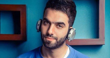 خريجى برامج اكتشاف المواهب "إيد واحدة".. "تياترو ميزوكال" غنا وكوميديا