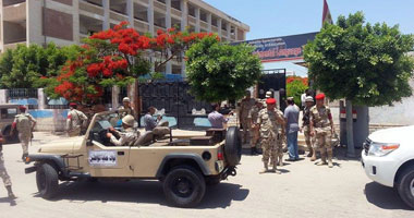 القبض على عاطلين بحوزتهما 23 شمروخا أمام لجنة بالمنوفية