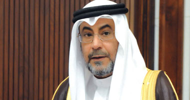 وصول وزير الدولة للشئون الخارجية فى البحرين إلى القاهرة 