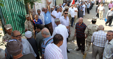 تزايد إقبال الناخبين على صناديق الاقتراع بالوادى الجديد 