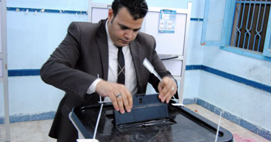 غلق اللجان الانتخابية بالصف 