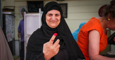 لجان حلوان تستقبل الناخبين للإدلاء بأصواتهم