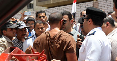 مشادات بين الأهالى والإخوان بمدخل منيا القمح بالشرقية